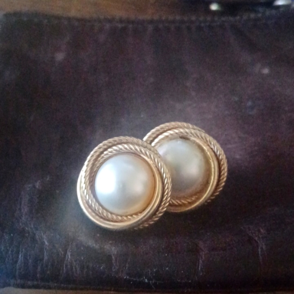 18kgold Mabe Pearl Earings